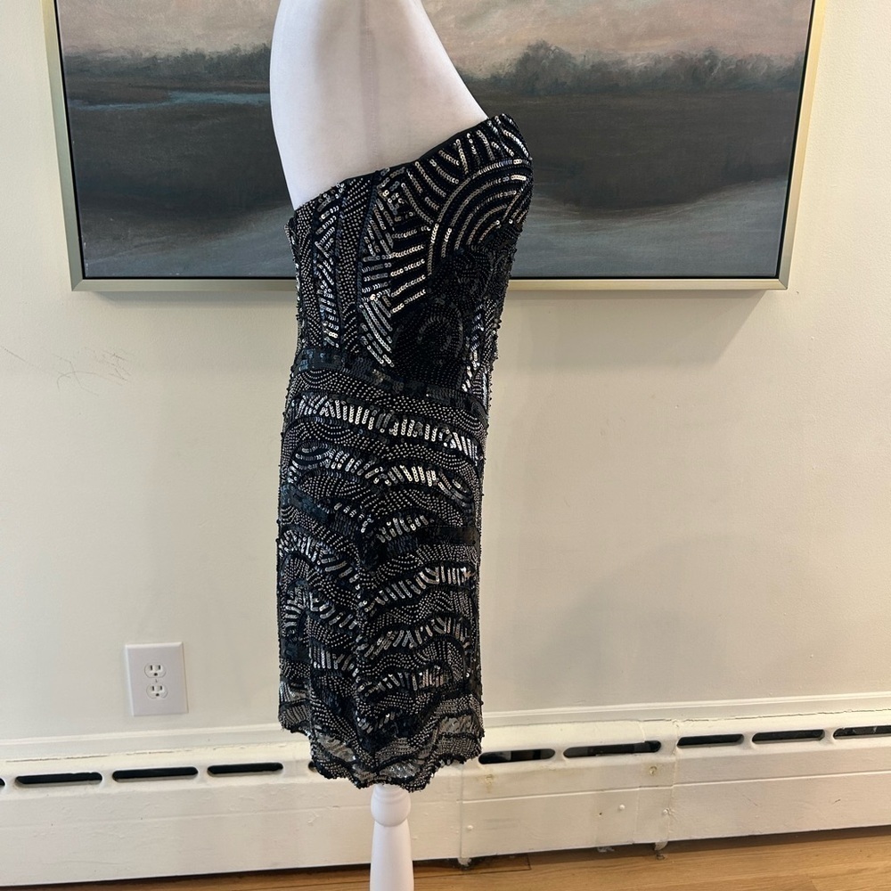 NWOT SCALA Hand Beaded Strapless Dress (Size 8, Fits smaller, P2P 17 inches) - Picture 7 of 15